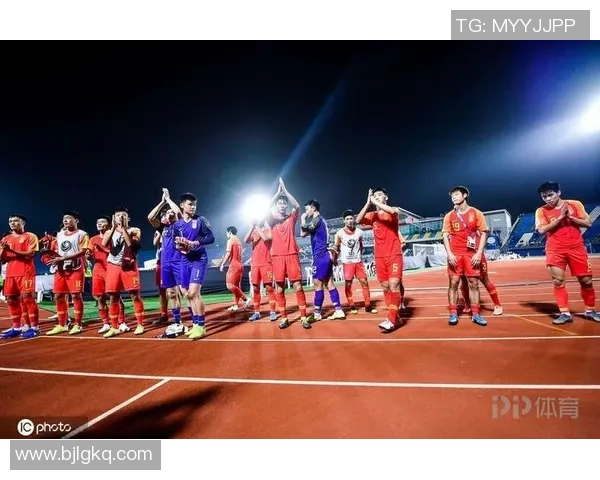 上海足球队的节奏革新探索与发展之路解析