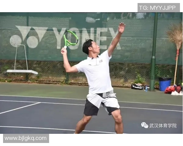 重庆网球队个人能力提升之路：聚焦青少年网球发展与训练策略